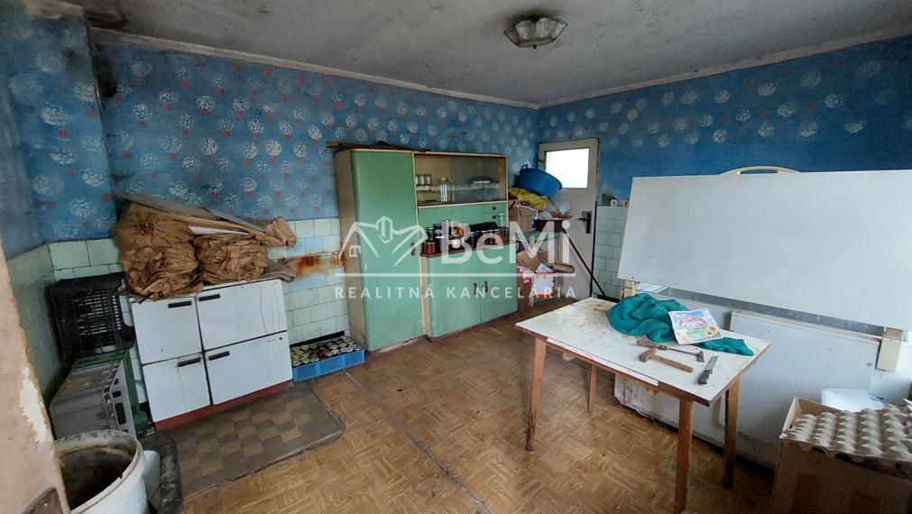 Predaj - rodinný dom - Žabokreky nad Nitrou ID 234-12-LUGUa