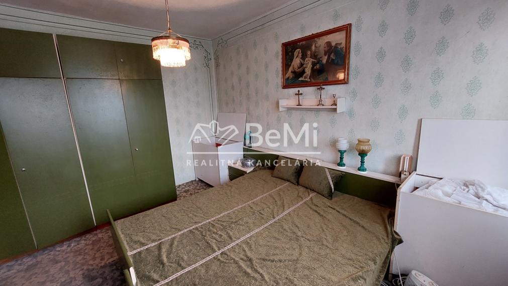 Predaj - rodinný dom - Žabokreky nad Nitrou ID 234-12-LUGUa