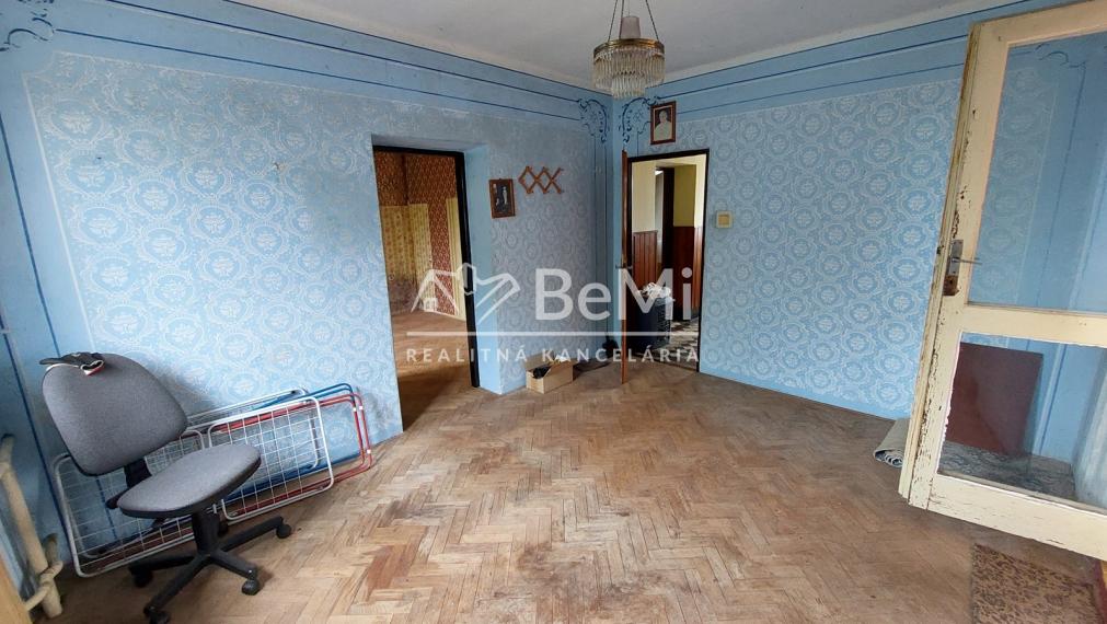Predaj - rodinný dom - Žabokreky nad Nitrou ID 234-12-LUGUa