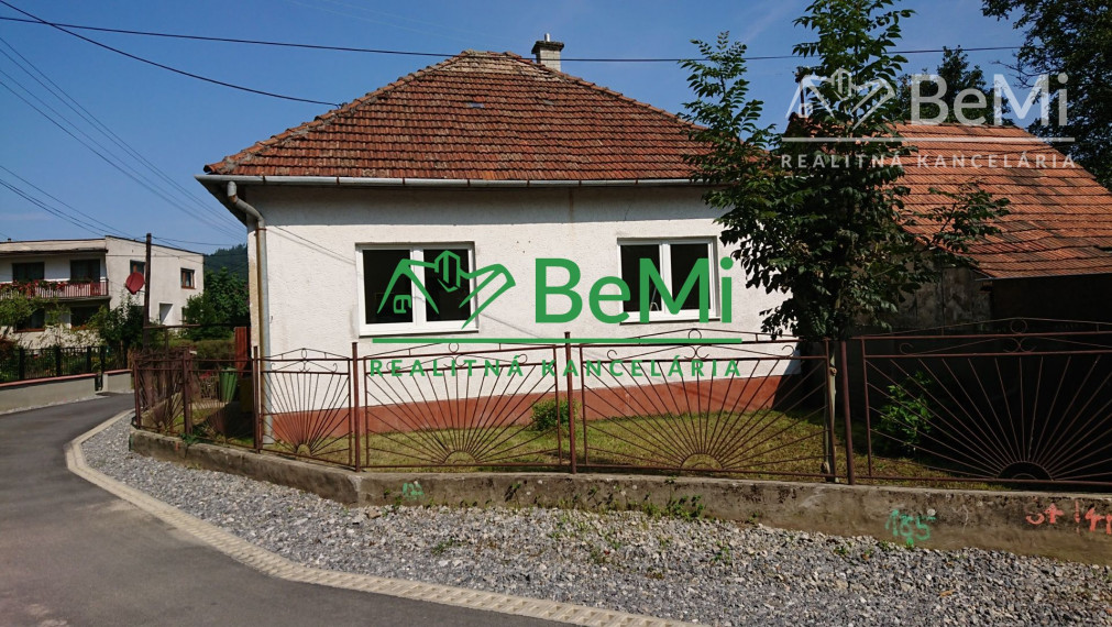 PONUKA: Predaj rodinného domu v Považský Chlmec - Žilina (051-12-MACHa)