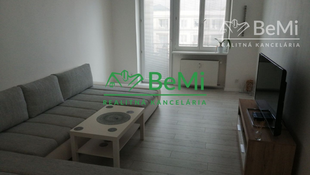 PRENÁJOM: 2-izbový byt Žilina - centrum Bulvár (054-212-MACHa)