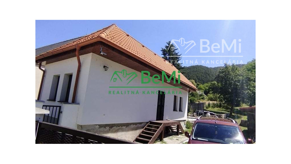 Chalúpka Dom s veľkým pozemkom v krásnej prírode
