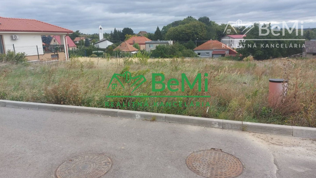 Predaj stavebný pozemok, Párovské Háje,Nitra (091-14-ERFa)