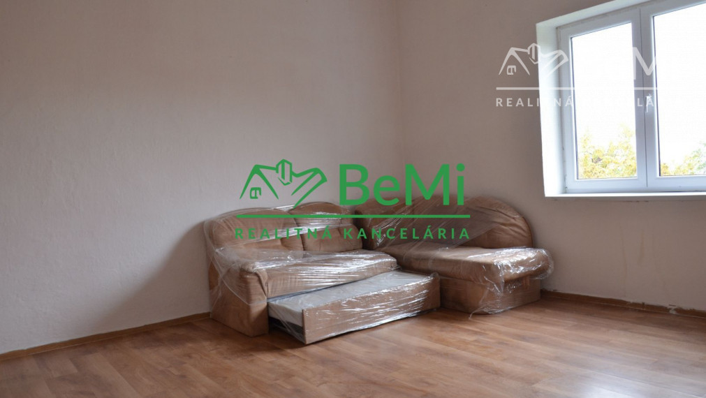 3-izbový  byt s rozlohou 83 m2  v obci Železník  len za 26900Eur. - NA PREDAJ