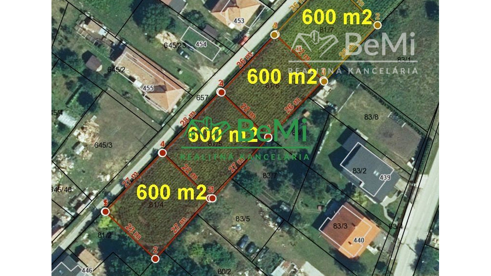 Stavebný pozemok na predaj Semerovo ( štyri pozemky) 055-14-JUPAa