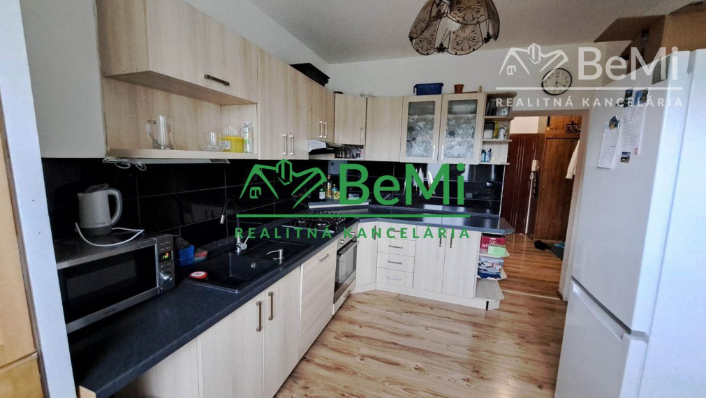 Predaj - výmena 3- izbový zariadený byt Dubnica nad Váhom Centrum II