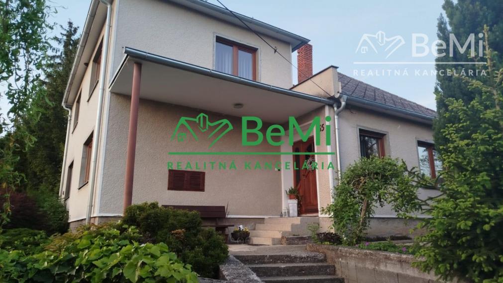 Rodinný dom Slažany - iba 20 min od Nitry                                                                                                     003-12-DABA