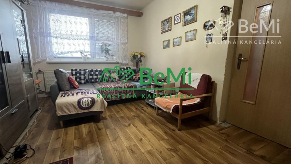 Predaj   2 izbový byt ZNÍŽENÁ CENA - LEVICE  (080-112-MIJK)