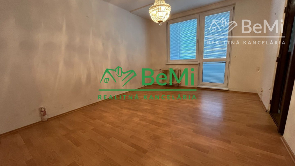 Predaj  3 izbový byt - LEVICE /ZNÍŽENÁ CENA/  (069-113-MIJK)