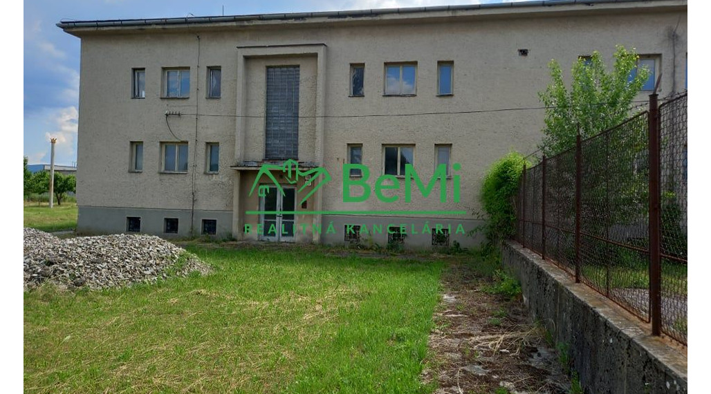 Predaj,  prevádzkový areál - Šahy (008-18-ERGA)