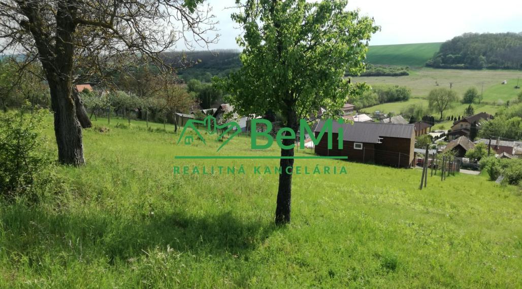 Predaj rekreačného pozemku - Santovka (002-14-DUJU)