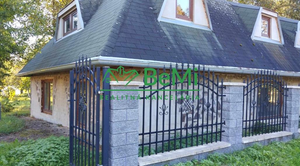 Predaj dom, chalupa - Hostie (1134-12-AFIE)