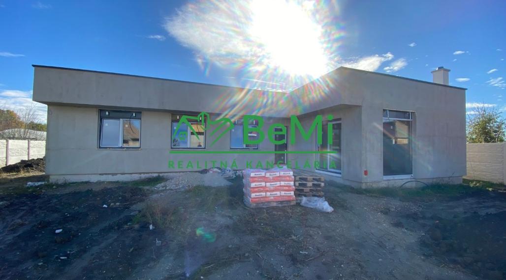 Moderná novostavba , 4 izbový rodinný dom v obci Žihárec ID 422-12-MIG