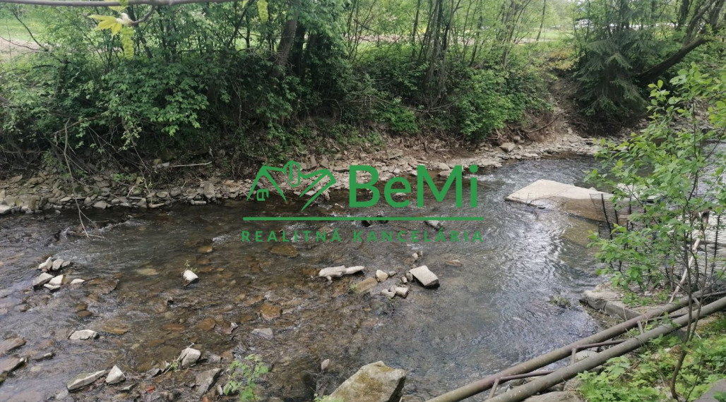 Na predaj pozemok pod rodinný dom v Oravskom Veselom