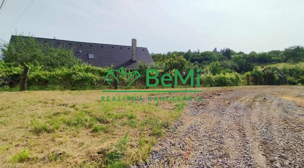 Predaj,  pozemok - Zlaté Moravce (1185-14-AFI)