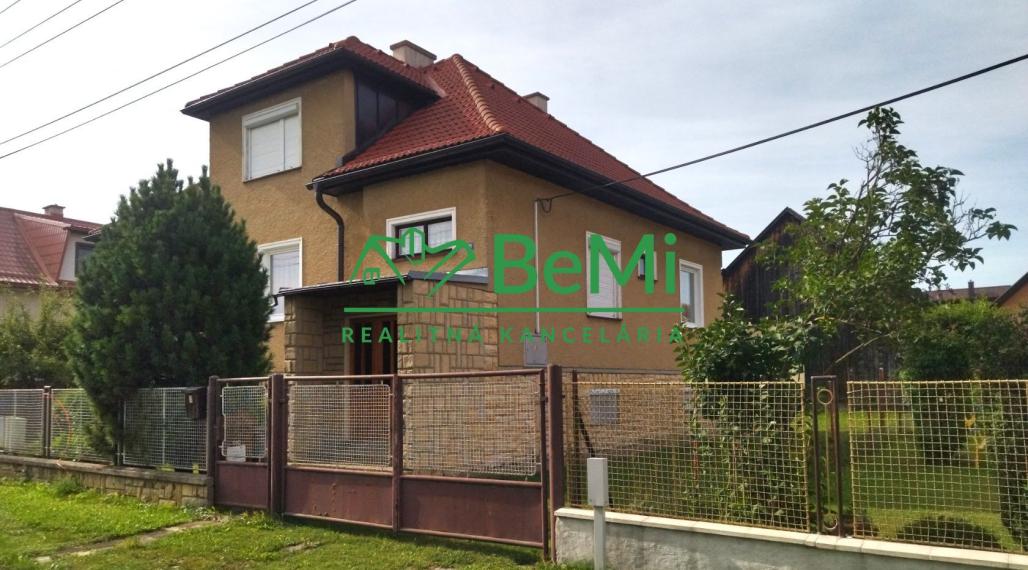 Rodinný dom v Demänovej na predaj ID:003-12-TICHOa