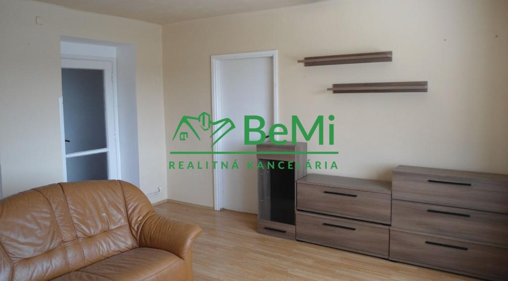 NR - 2 izbový byt, časť Dolné Krškany - Novozámocká ul.