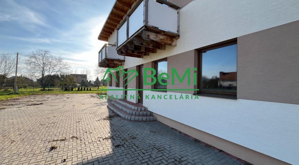 Prenájom skladu Dvorany nad Nitrou 100-27-ROCH