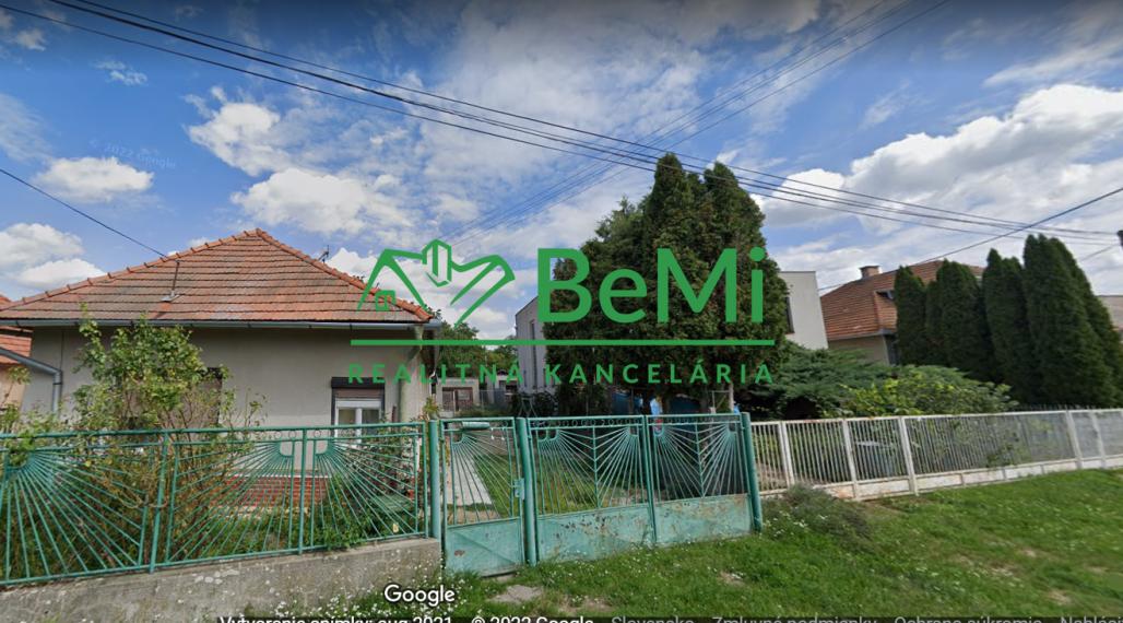 Predaj starší rodinný dom Vráble, NR (107-12-ERF)