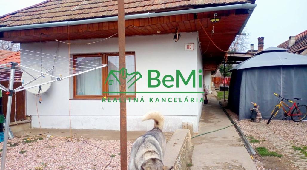 Predaj štvorizbového rodinného domu - Tekovské Lužany (043-12-HEKA)