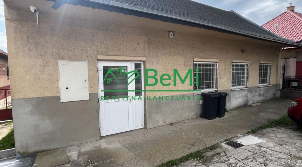 TO - predaj komerčnej budovy 105-15-ROCHE