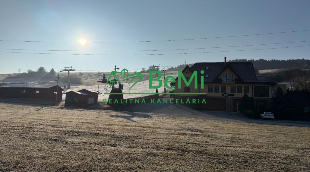 Pozemok v obci Krušetnica hneď pri vleku