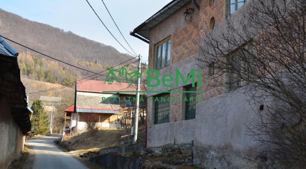 Chata  v Brdárke -  EXKLUZÍVNE NA PREDAJ