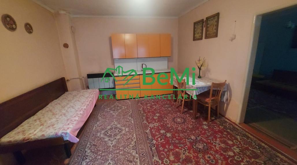 Predaj 2 izbový a 1 izbový dom,Alekšince, Nitra (202-12-JUF)