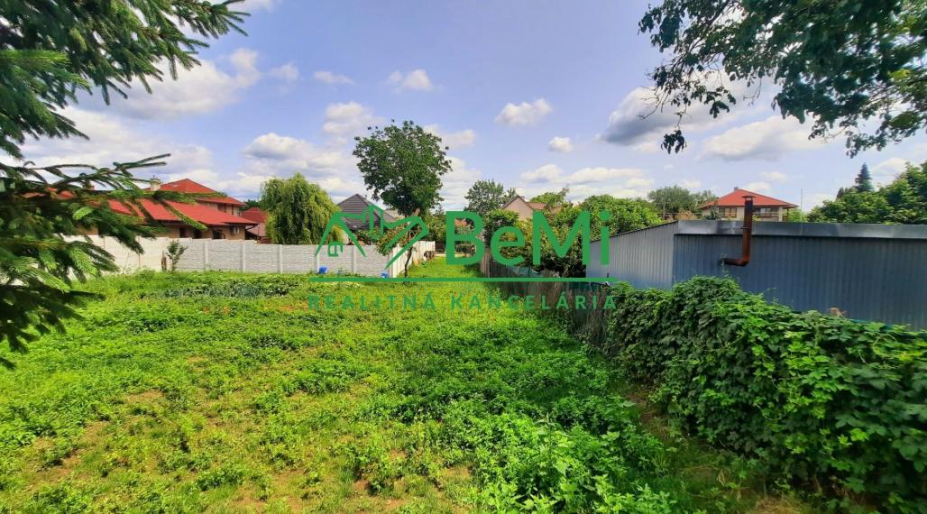 Predaj,  pozemok - Jelenec (014-14-JANS)