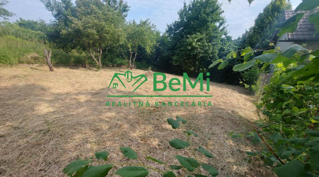 Predaj záhrada Nitra - Horné Krškany (215-14-JUF)