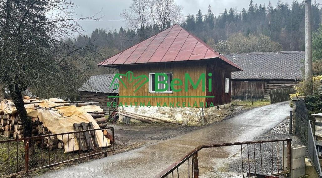 Predaj: Chata, drevenica v obci Radôstka, okres Čadca,741m2