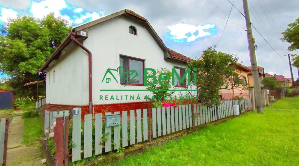 REZERVOVANÉ-Rodinný dom so záhradou-Šurice