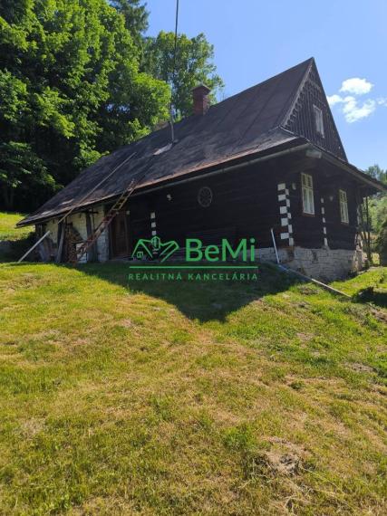 Dom, chalupa Zákopčie, okres Čadca, 1207m2   183-12-PEMOa