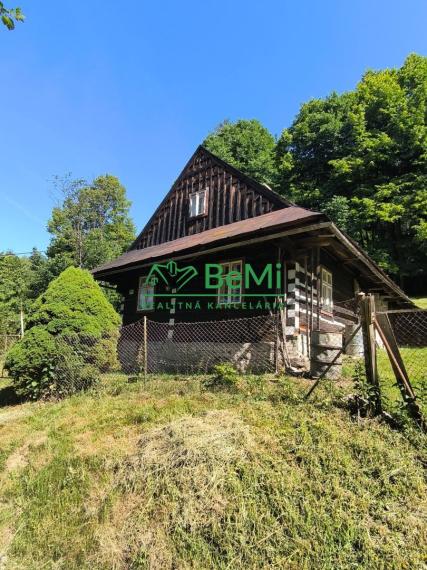 Dom, chalupa Zákopčie, okres Čadca, 1207m2   183-12-PEMOa