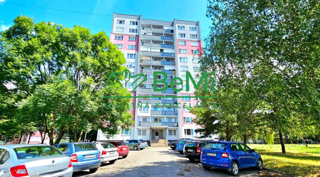 3-IZBOVÝ BYT S BALKÓNOM V CENTRE RIMAVSKEJ SOBOTY