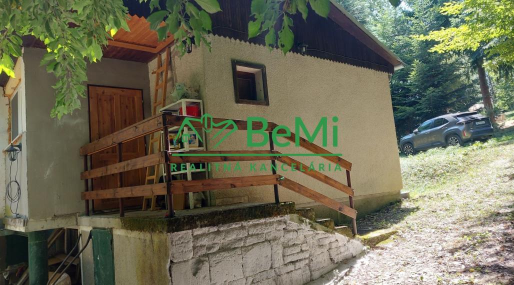 Predaj chatka rekreačná oblasť Jelenec, Nitra (224-13-JUFa)