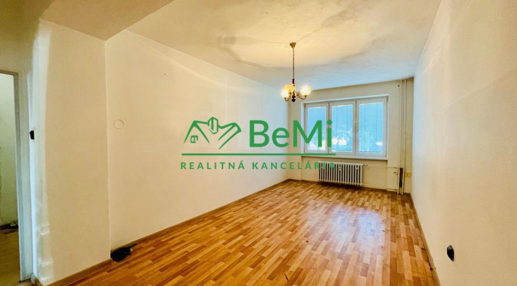 Na predaj 2-izbový byt 57 m² Prievidza