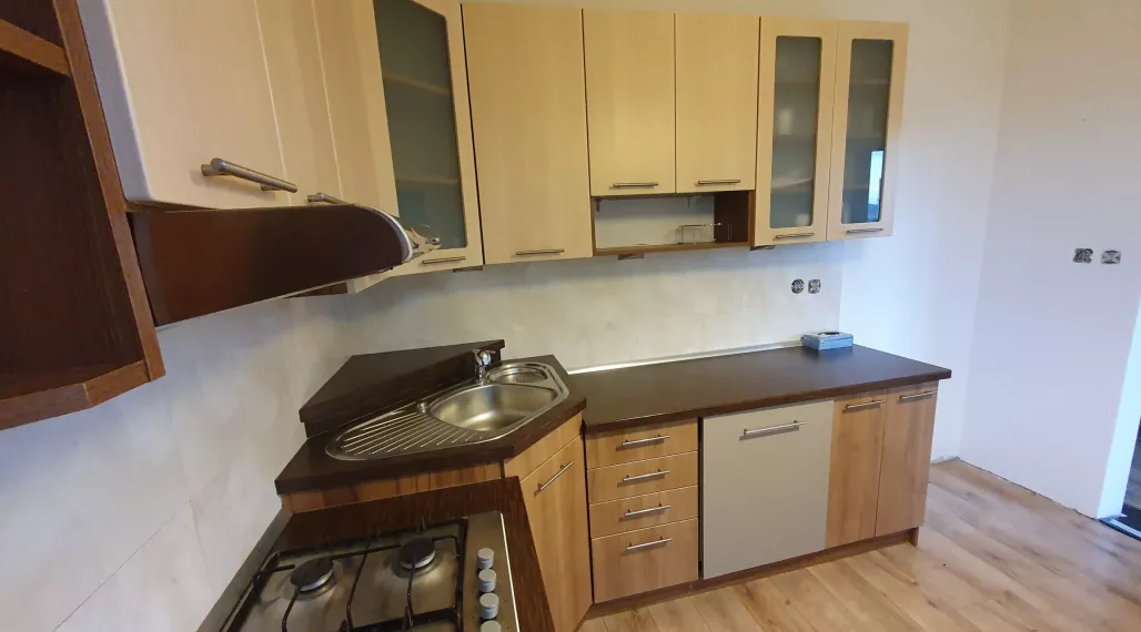 3-izbový byt ,Nitra- Alexyho ul. ,kompletná rekonštrukcia - 003-113-VISKa