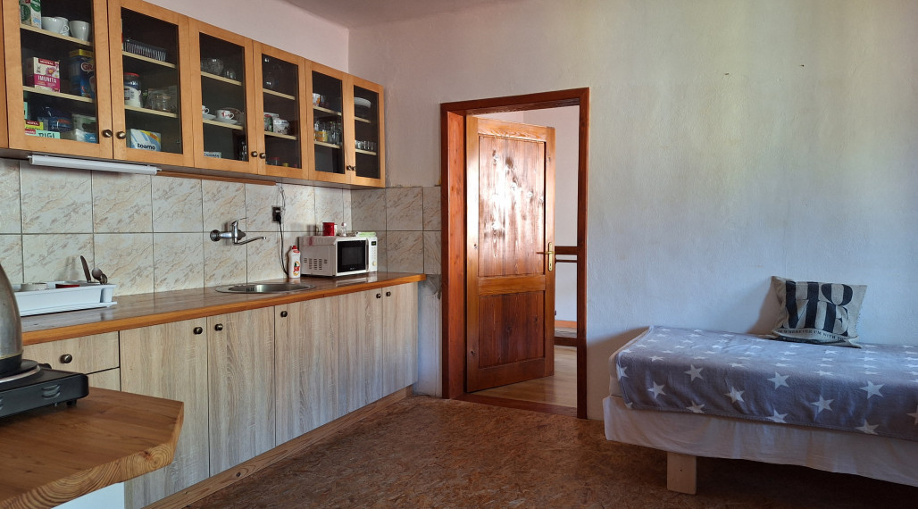 P R E N A J A T É    -   Prenájom v rodinnom dome, obec Gočovo