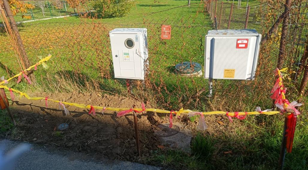 Pozemok - Ardanovce, všetky siete na pozemku Piešťany -13km