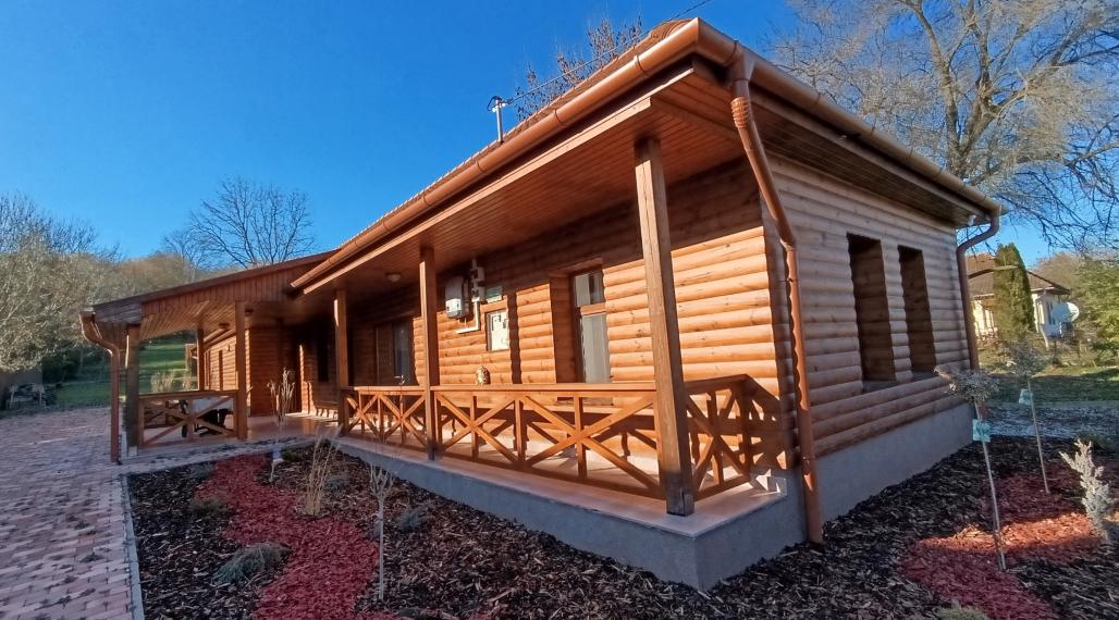 Rodinný dom vedľa obce Buzica - NA PREDAJ