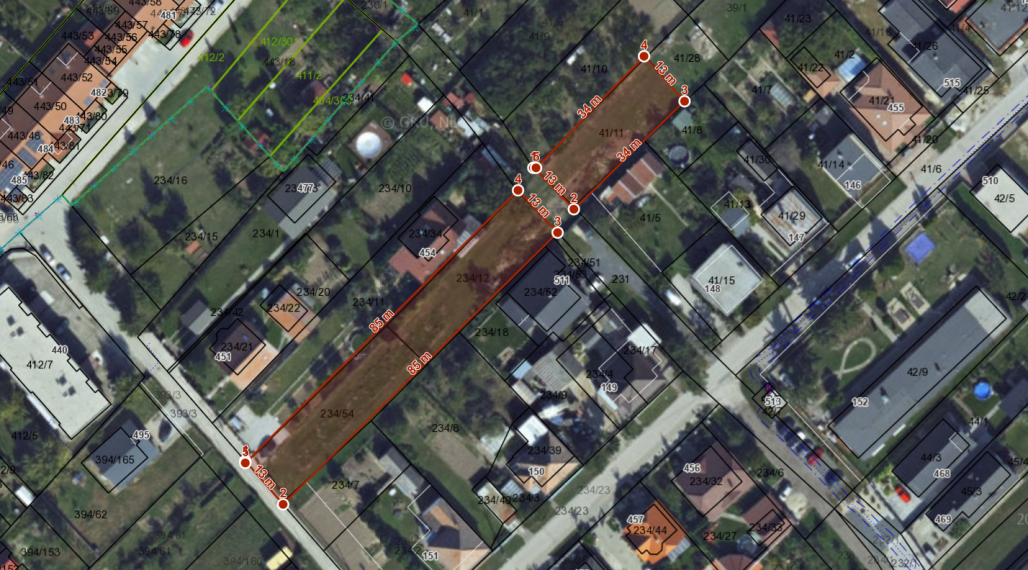 Rozsiahly stavebný pozemok v Abraháme - 1481m2  016-14-NIBA