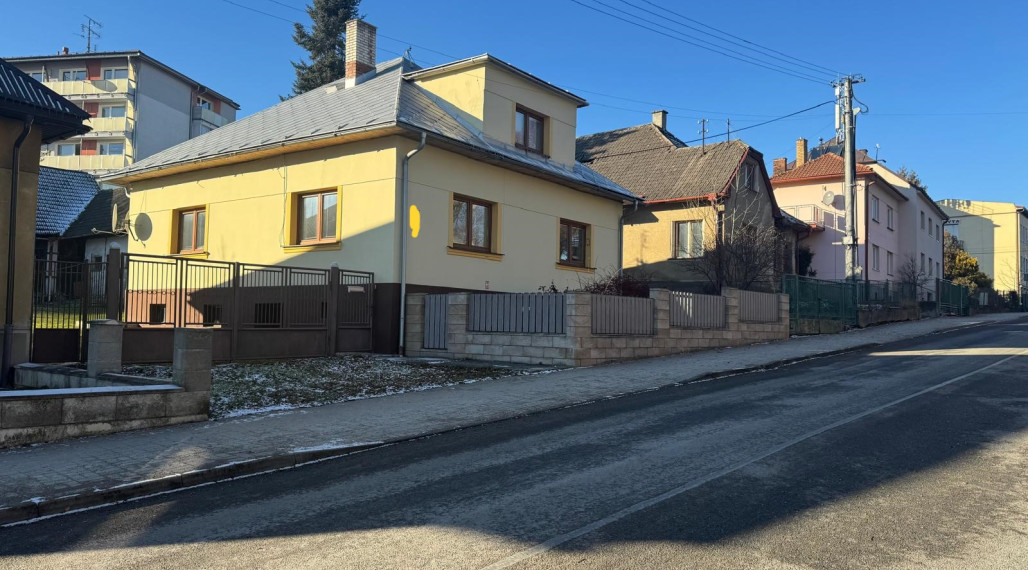 Pripravujeme na predaj rodinný dom blízko centra Námestova