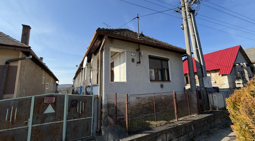 Rodinný dom v obci Hucín-EXKLUZÍVNE  NA PREDAJ