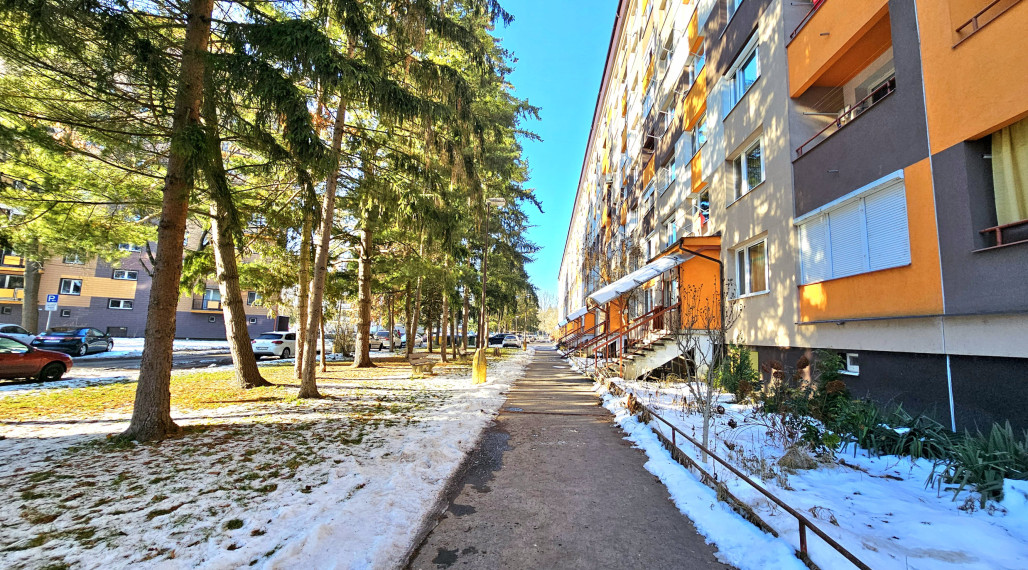 PREDAJ/VÝMENA 2-IZBOVÝ BYT S LÓDŽIOU SÍDL.RIMAVA RIM. SOBOTA