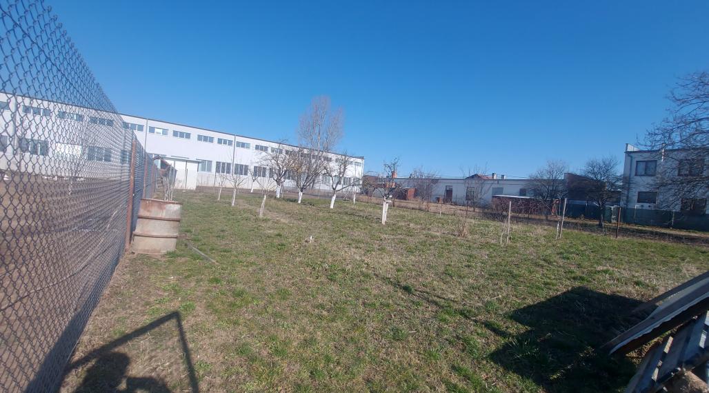 Predaj stavebný pozemok Zbehy pri Nitre (245-14-JUFa)