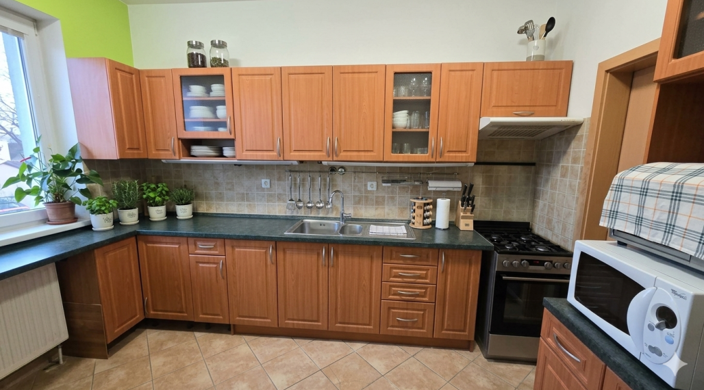 Predaj 2-izbový byt s garážou a 2 balkónmi – Melčice-Lieskové