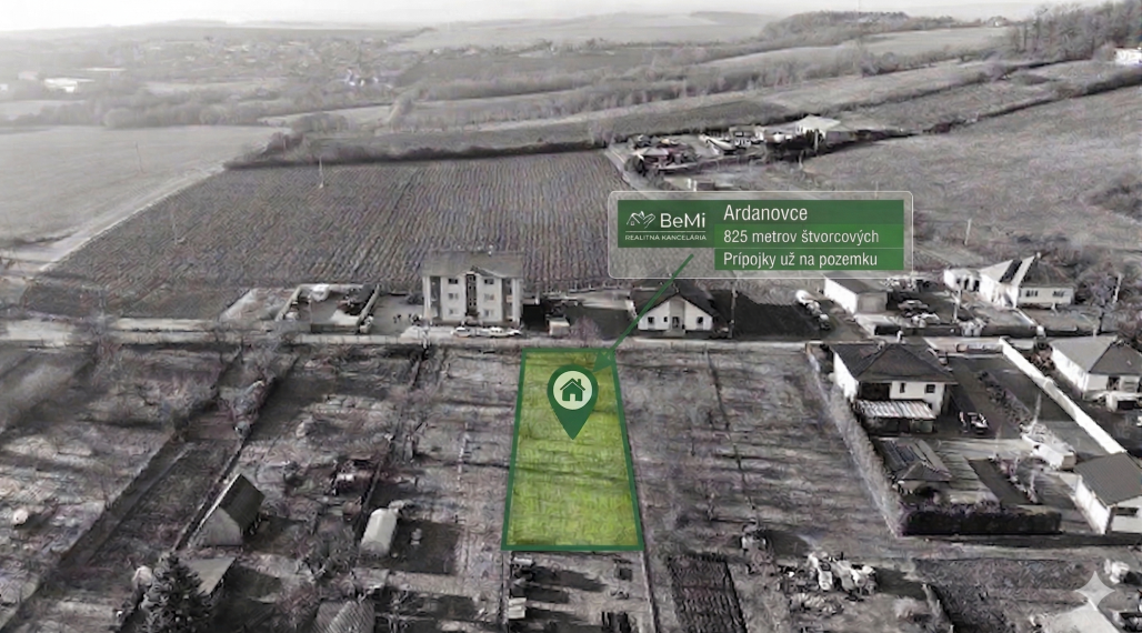 Pozemok - Ardanovce, všetky siete na pozemku Piešťany -13km