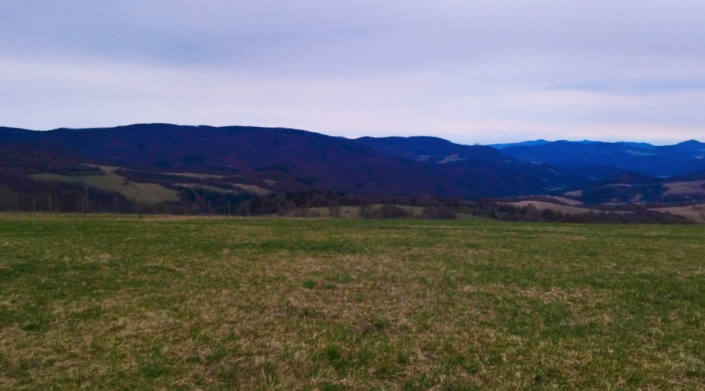 Predaj, slnečný pozemok - Jastrabá (012-14-ZOLA)