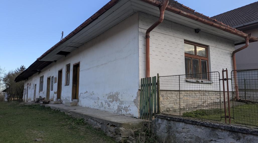 Predaj, rodinný dom / chalupa - Kostoľany pod Tríbečom (1248-12-AFI)